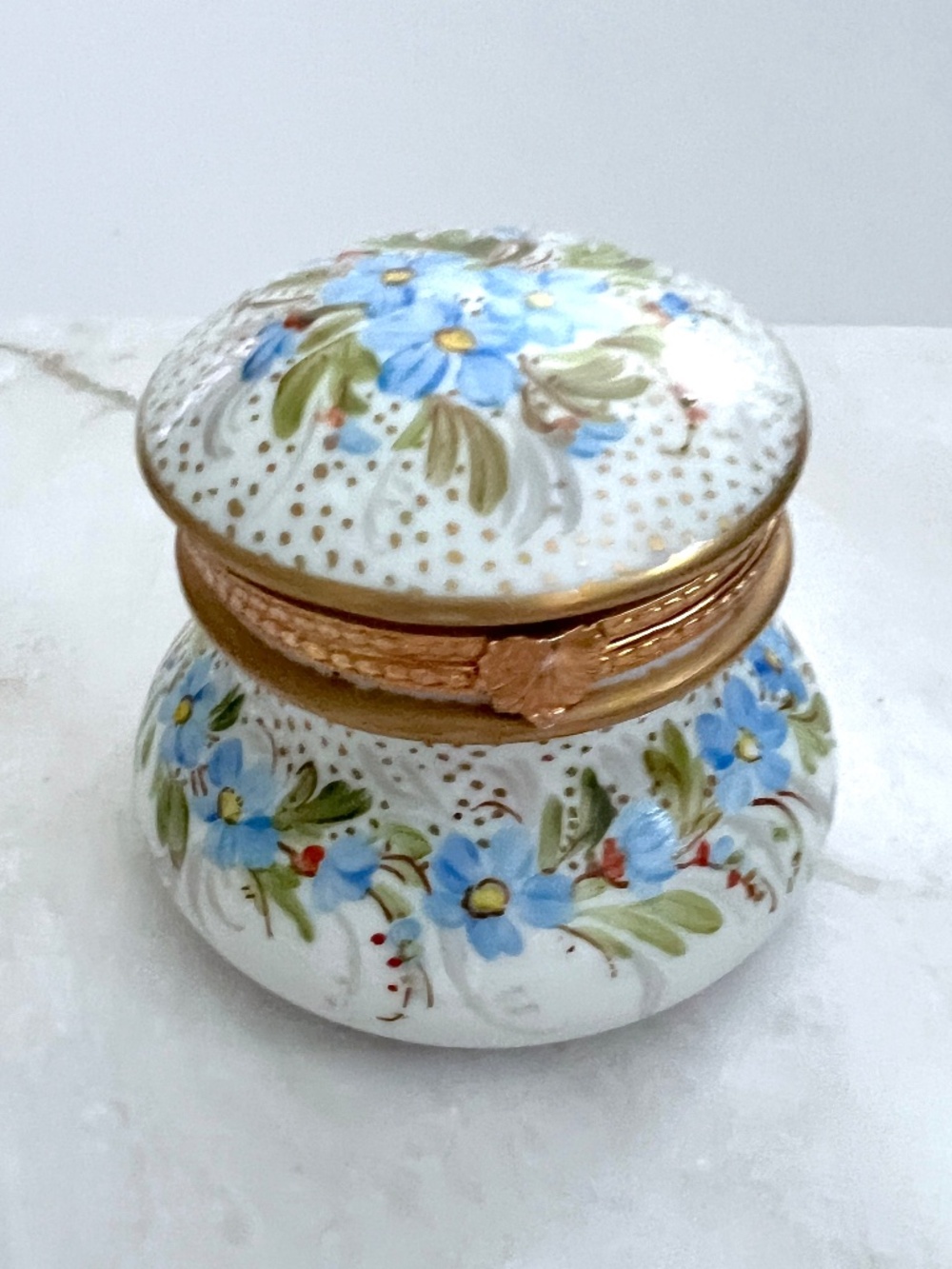 Vintage Limoges France Forget-Me-Not Trinket Box Hand Painted Blue Floral Peint